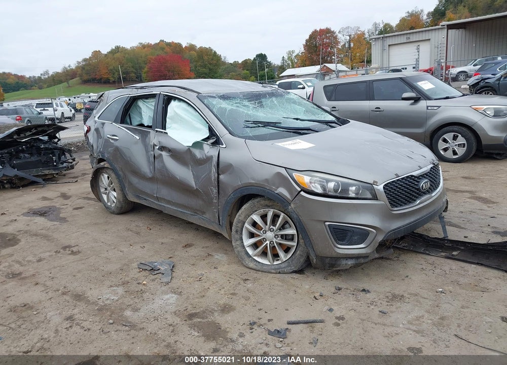 2016 KIA SORENTO 2.4L L VIN: 5XYPG4A35GG101193