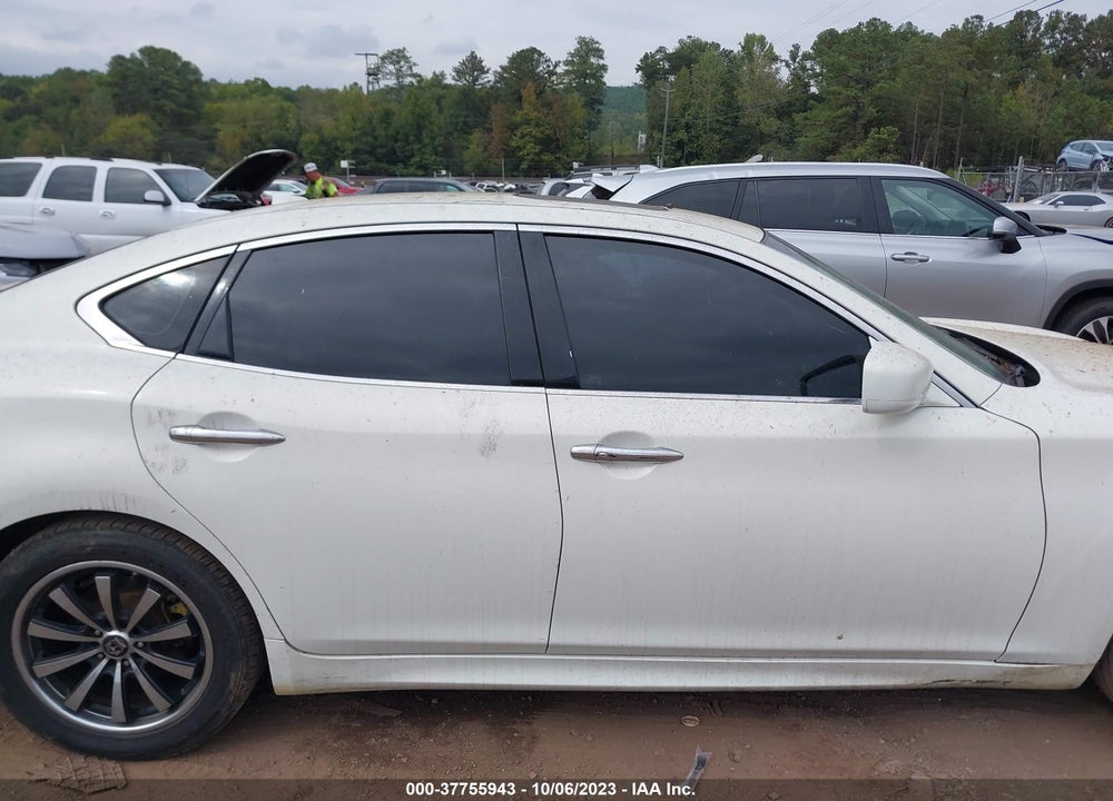 2011 INFINITI M37 VIN: JN1BY1AP0BM326415