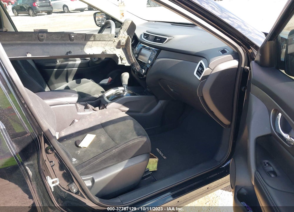 2015 NISSAN ROGUE SV VIN: 5N1AT2MV4FC893127