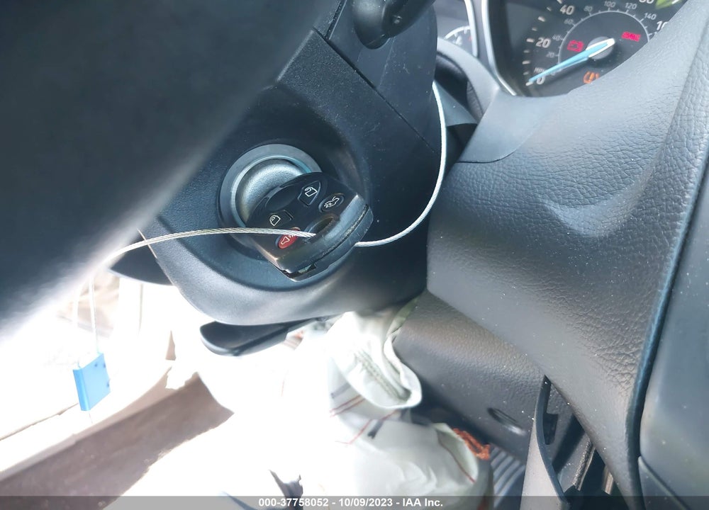 2018 FORD FOCUS SE VIN: 1FADP3K27JL257871