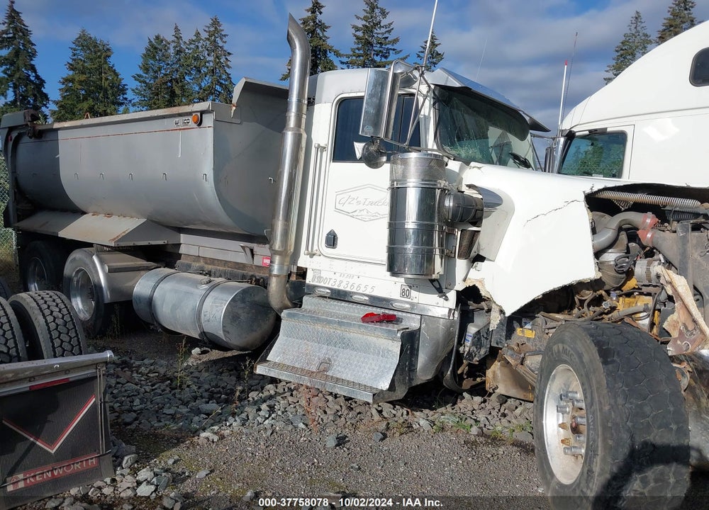 1999 KENWORTH W900 W900 VIN: 1XKWDB9X8XR821819