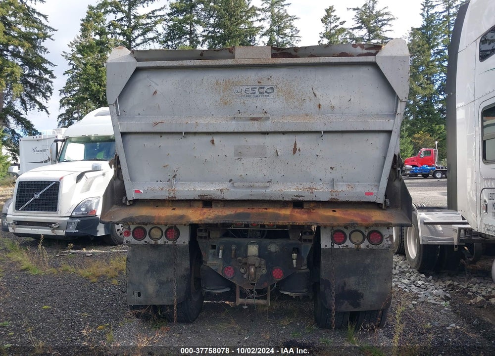 1999 KENWORTH W900 W900 VIN: 1XKWDB9X8XR821819