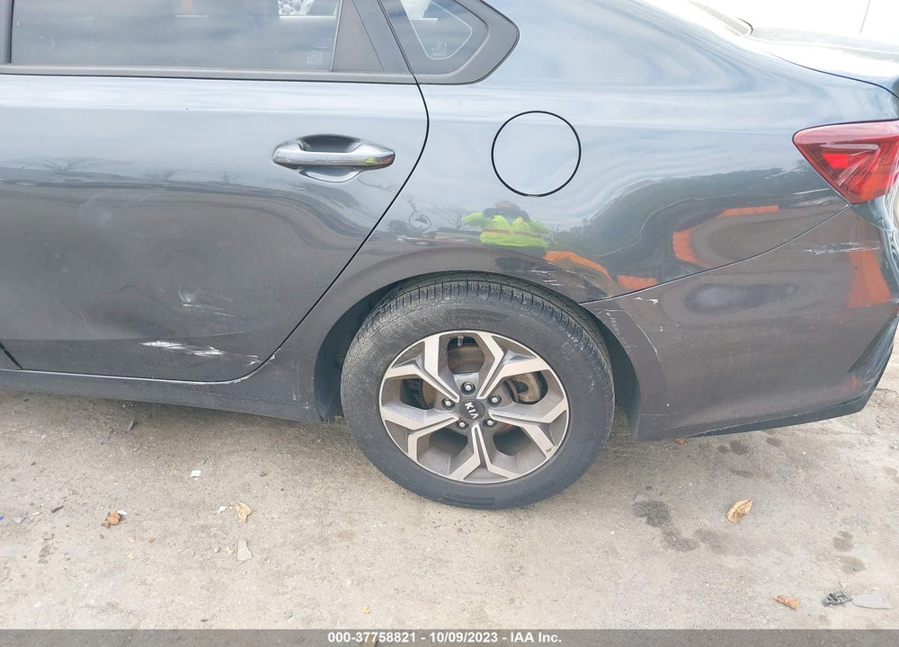 2020 KIA FORTE VIN: 3KPF24AD8LE143383