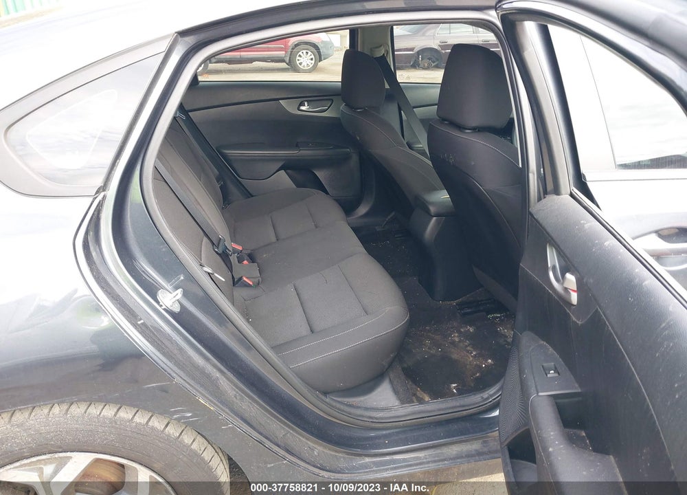 2020 KIA FORTE VIN: 3KPF24AD8LE143383