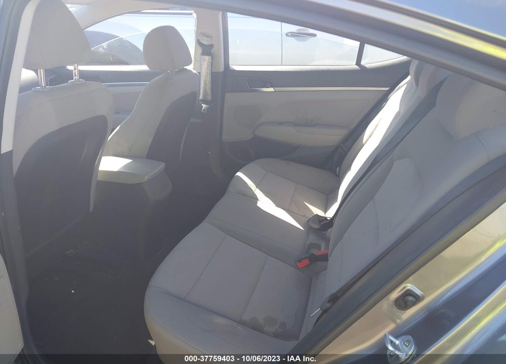 2019 HYUNDAI ELANTRA SE VIN: 5NPD74LF7KH495517