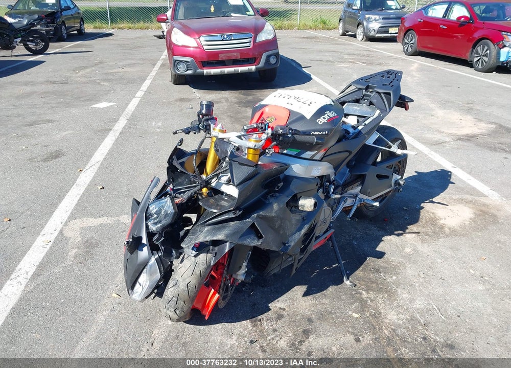 2021 APRILIA RS 660 VIN: ZD4KSUA01MS000905