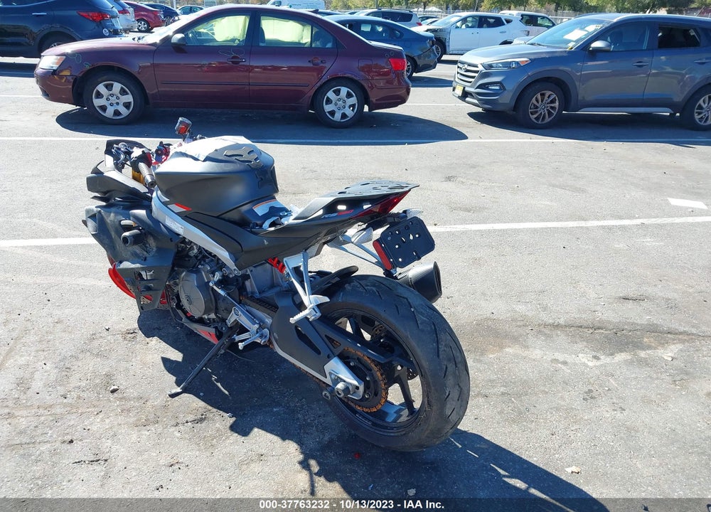 2021 APRILIA RS 660 VIN: ZD4KSUA01MS000905