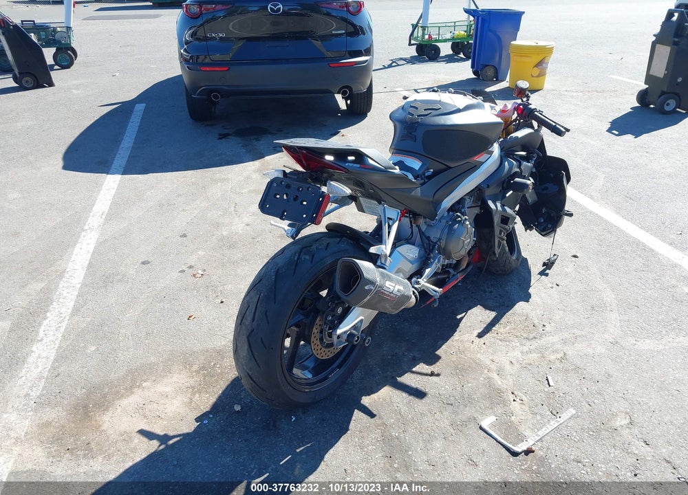 2021 APRILIA RS 660 VIN: ZD4KSUA01MS000905