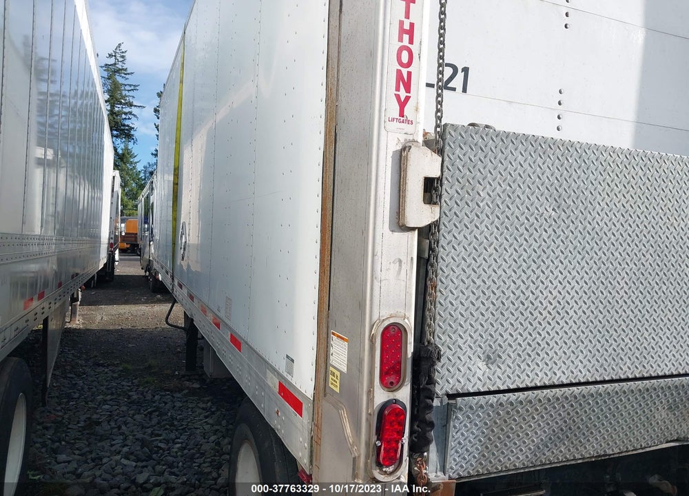 2009 UTILITY TRAILER MFG --- VIN: 1UYVS12809P619809