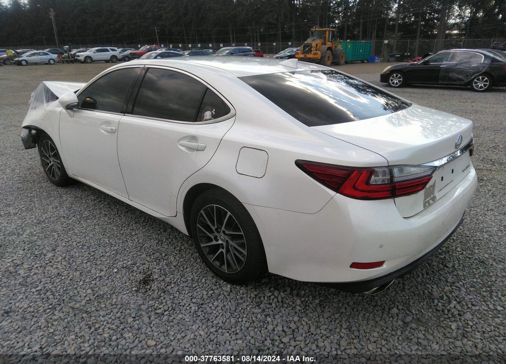 2016 LEXUS ES 350 VIN: JTHBK1GG1G2236391