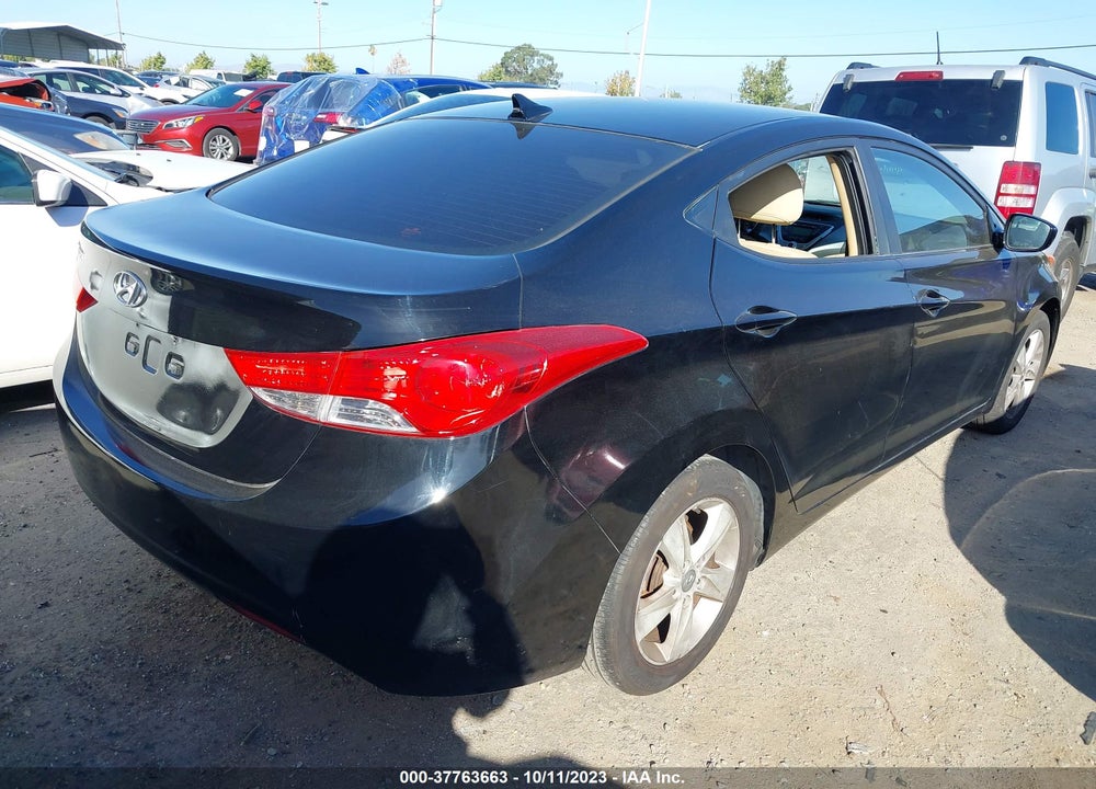 2012 HYUNDAI ELANTRA VIN: 5NPDH4AE6CH096753