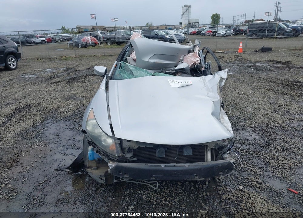 2009 HONDA ACCORD 2.4 LX VIN: 1HGCP263X9A172695