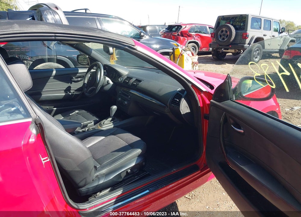 2011 BMW 128I VIN: WBAUL7C53BVM81390