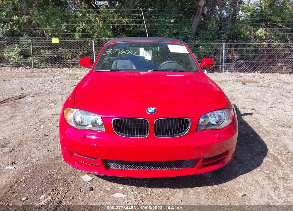 2011 BMW 128I VIN: WBAUL7C53BVM81390