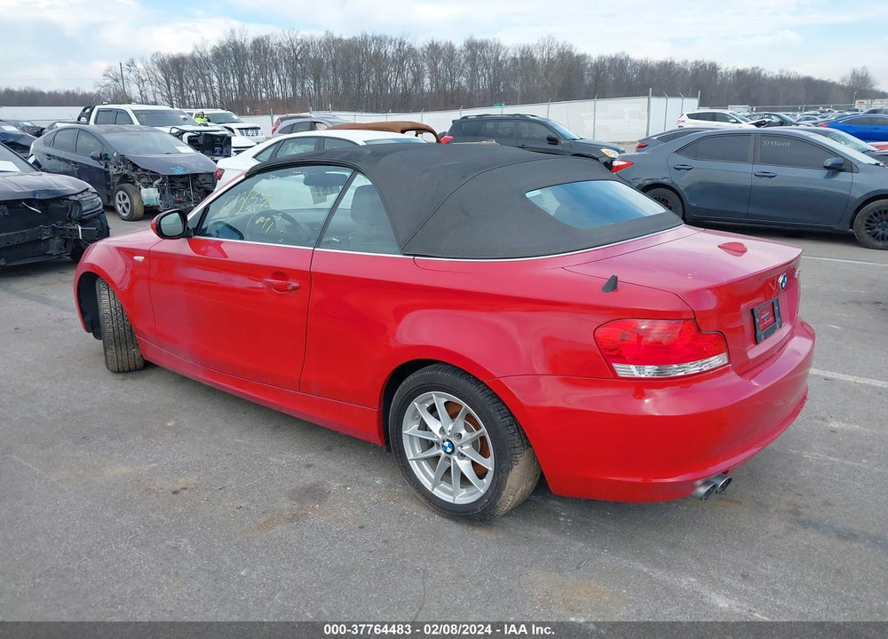 2011 BMW 128I VIN: WBAUL7C53BVM81390