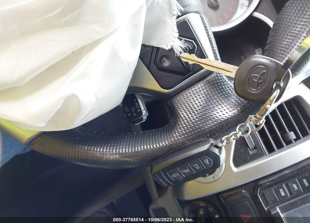 2014 TOYOTA TACOMA VIN: 3TMLU4EN9EM140999