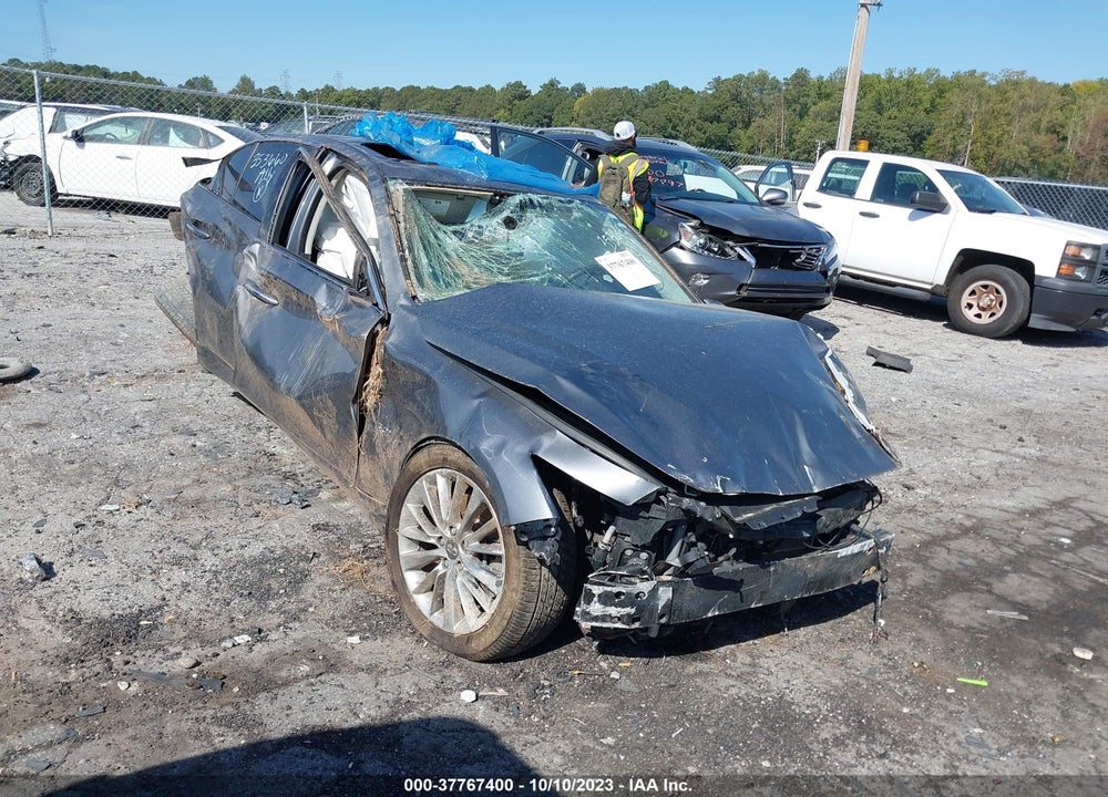 2018 INFINITI Q50 3.0T LUXE VIN: JN1EV7AP6JM353660
