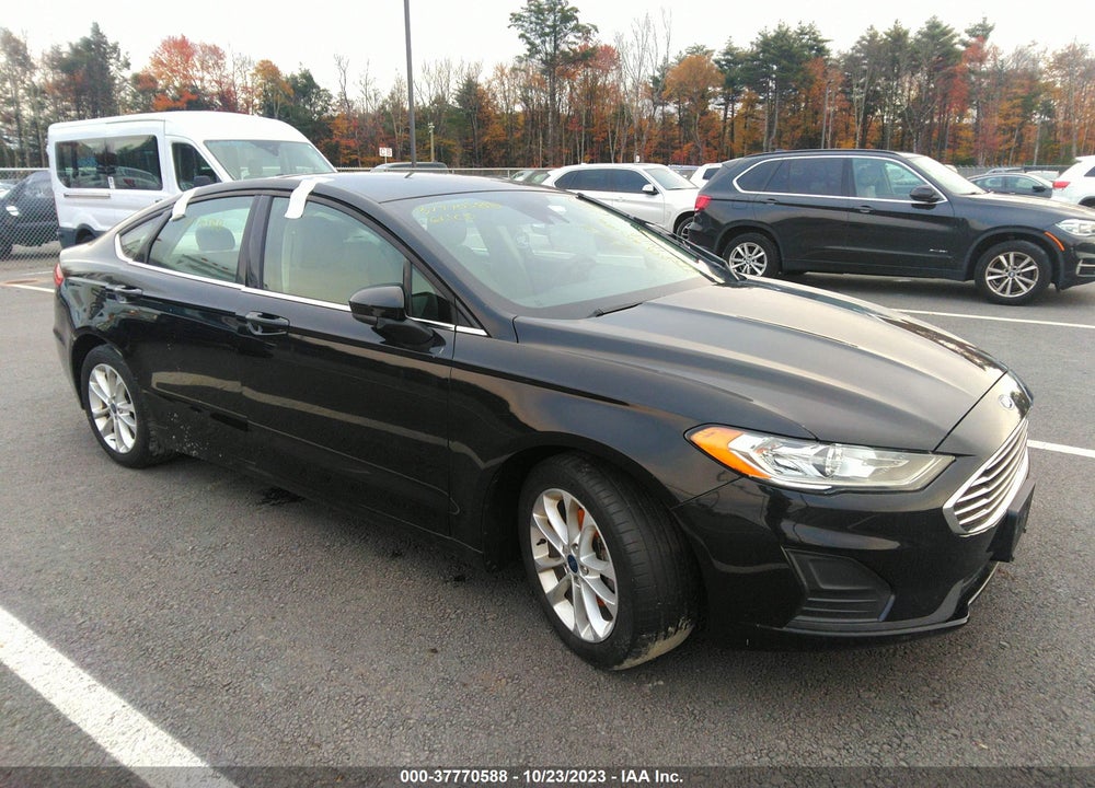 2019 FORD FUSION SE VIN: 3FA6P0HD1KR245038