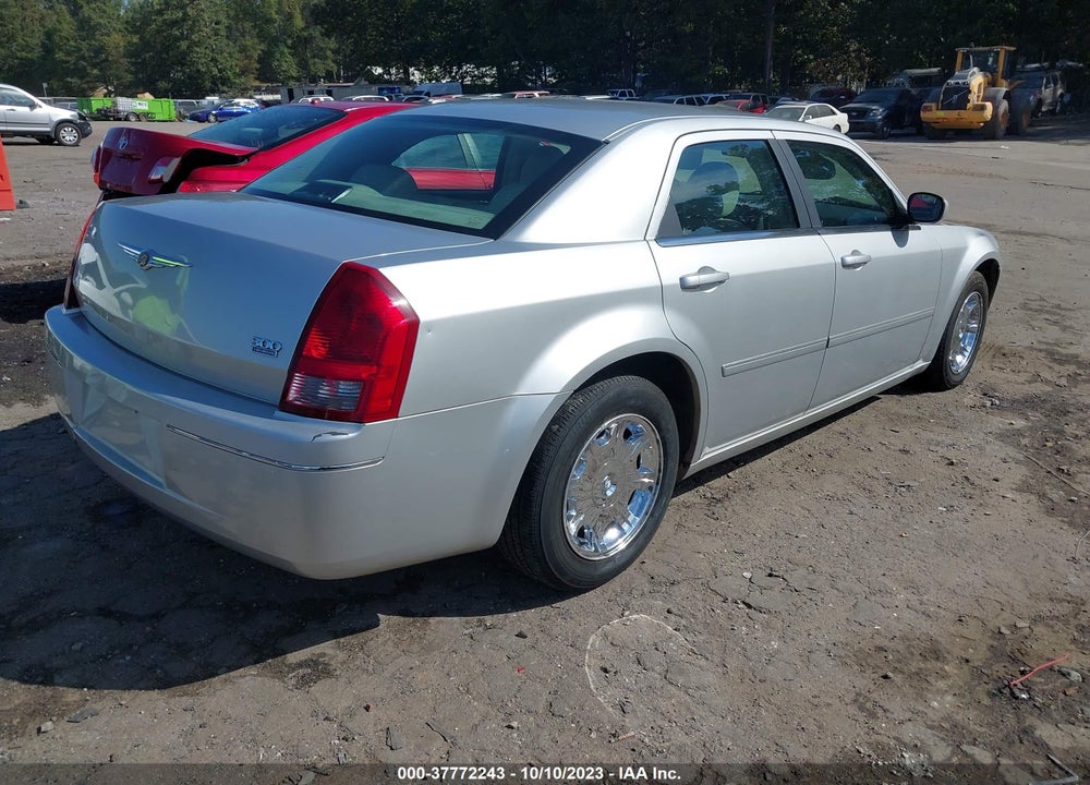 2007 CHRYSLER 300 TOURING VIN: 2C3KA53G37H792327