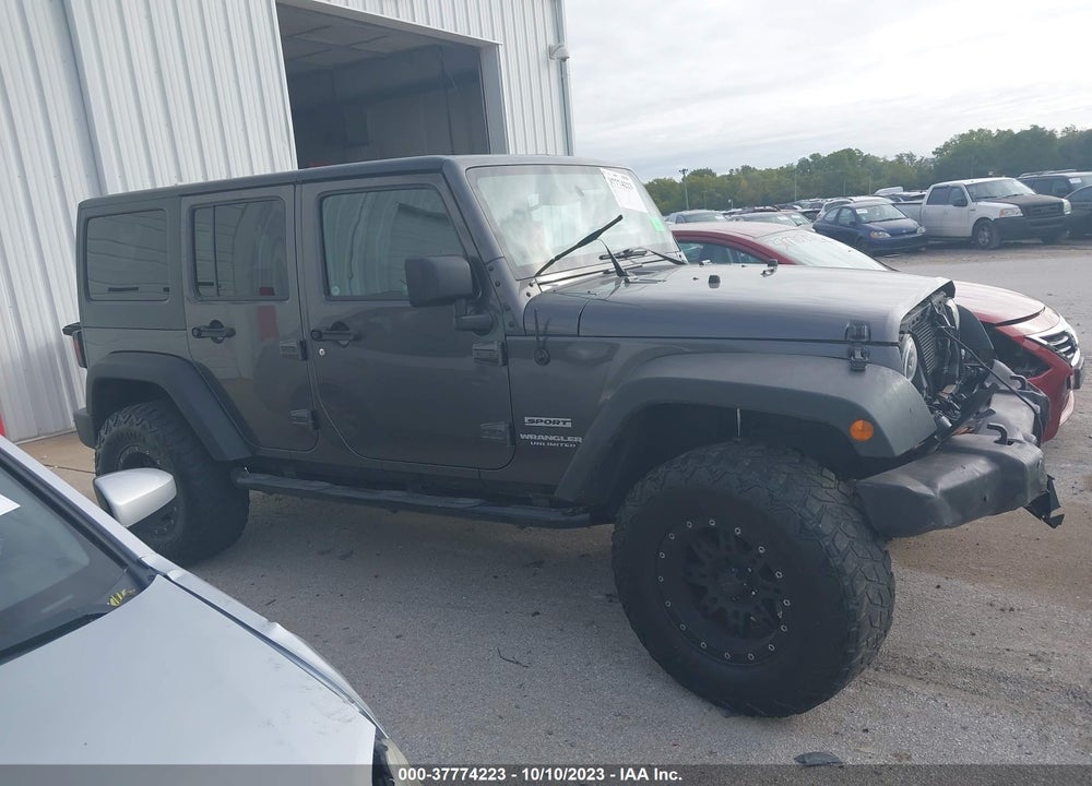 2016 JEEP WRANGLER UNLIMITED SPORT VIN: 1C4BJWDGXGL234994