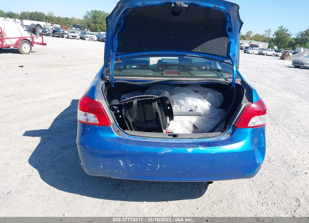 2010 TOYOTA YARIS VIN: JTDBT4K32A1386950