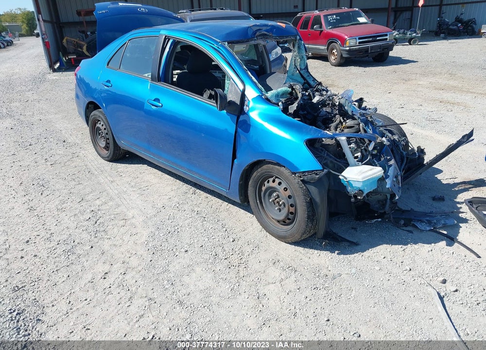 2010 TOYOTA YARIS VIN: JTDBT4K32A1386950