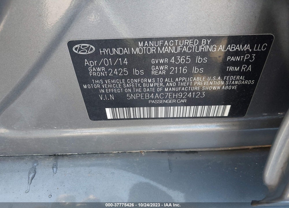 2014 HYUNDAI SONATA VIN: 5NPEB4AC7EH924123