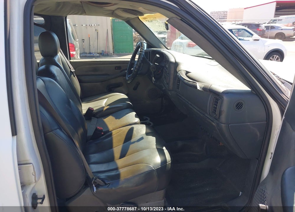 2002 CHEVROLET SILVERADO 2500HD VIN: 1GCHC23U12F241005