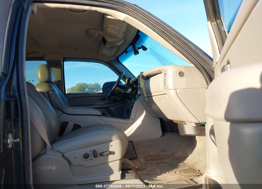 2005 GMC SIERRA 2500HD SLT VIN: 1GTHK29U85E145764
