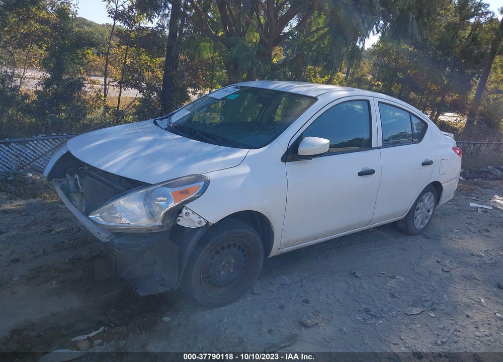 2018 NISSAN VERSA VIN: 3N1CN7AP2JL884713
