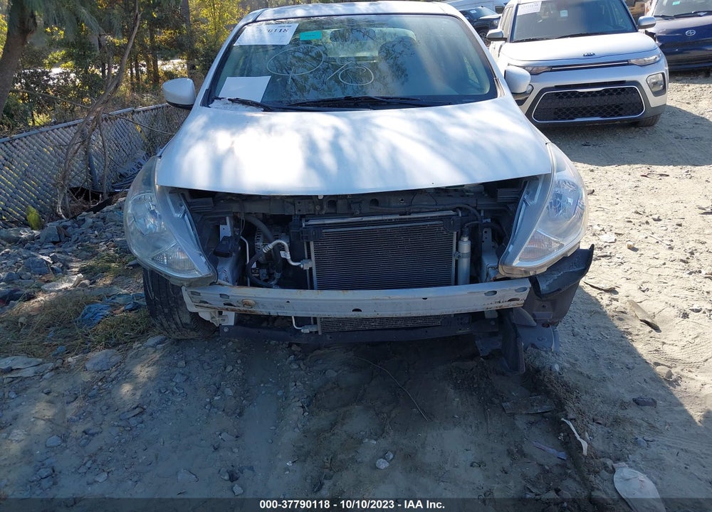 2018 NISSAN VERSA VIN: 3N1CN7AP2JL884713
