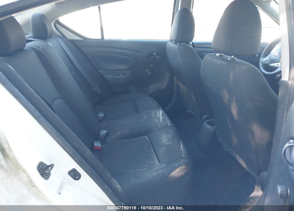 2018 NISSAN VERSA VIN: 3N1CN7AP2JL884713