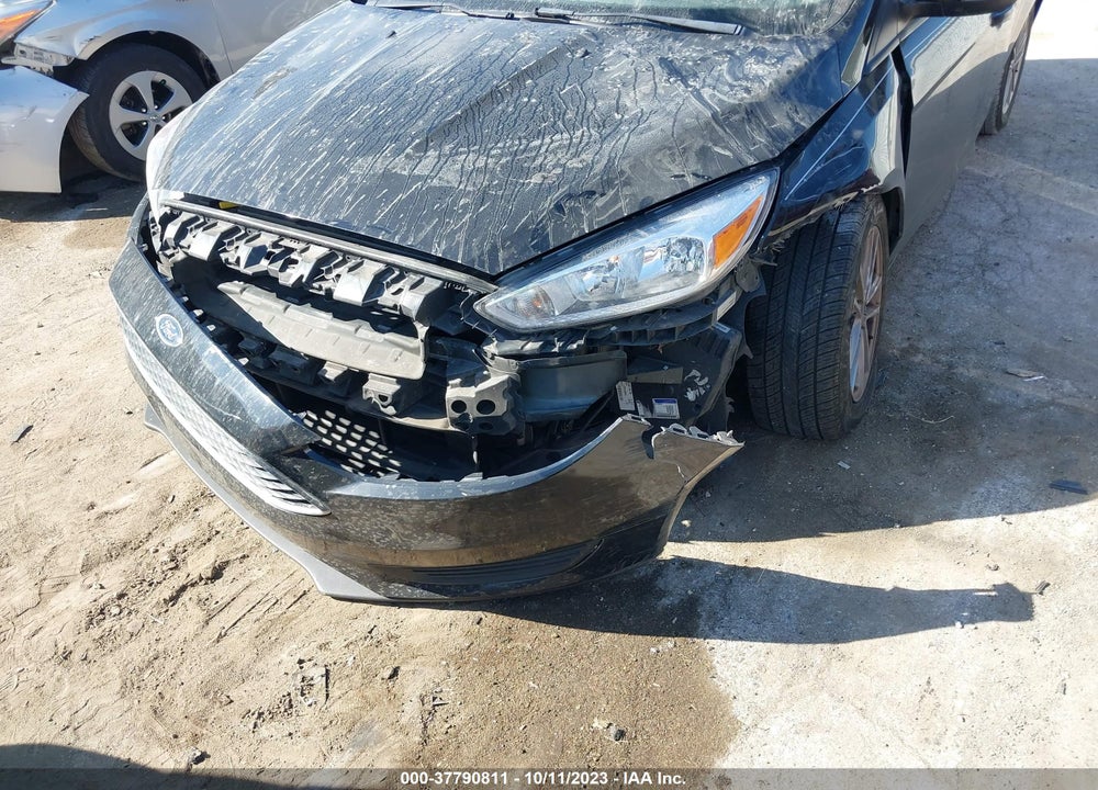 2017 FORD FOCUS SE VIN: 1FADP3F24HL222189