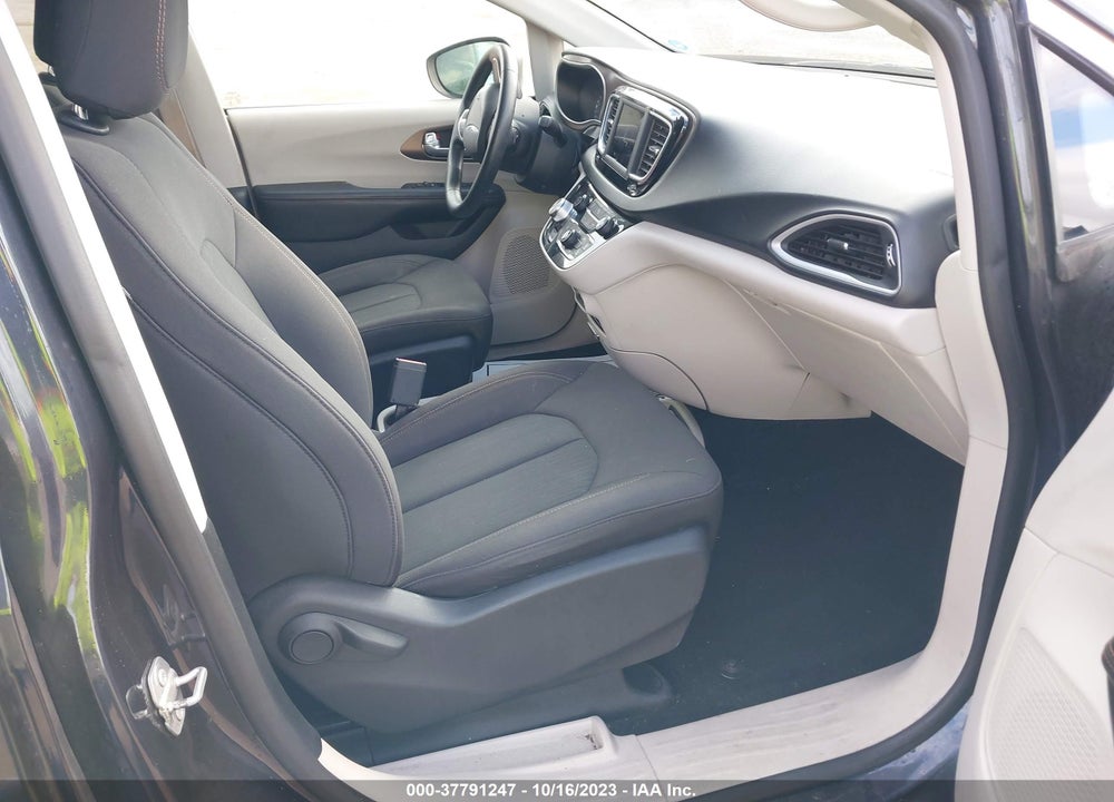 2019 CHRYSLER PACIFICA LX VIN: 2C4RC1CG4KR710878