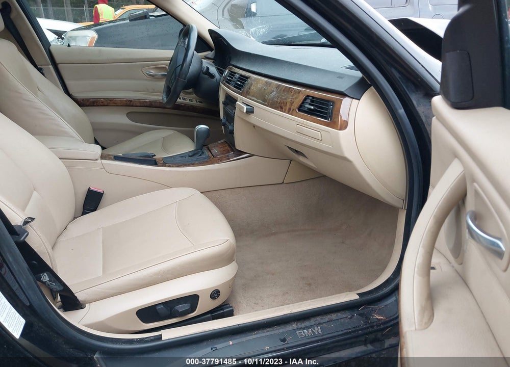 2006 BMW 325I VIN: WBAVB13546KX46927