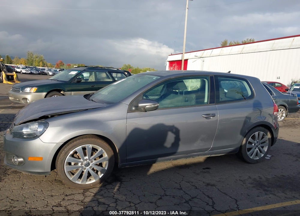 2012 VOLKSWAGEN GOLF TDI 2-DOOR VIN: WVWMM7AJ9CW290858