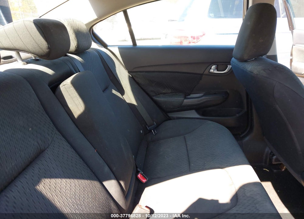 2015 HONDA CIVIC EX VIN: 2HGFB2F82FH505282