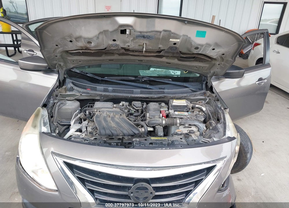 2015 NISSAN VERSA 1.6 SV VIN: 3N1CN7AP5FL868853