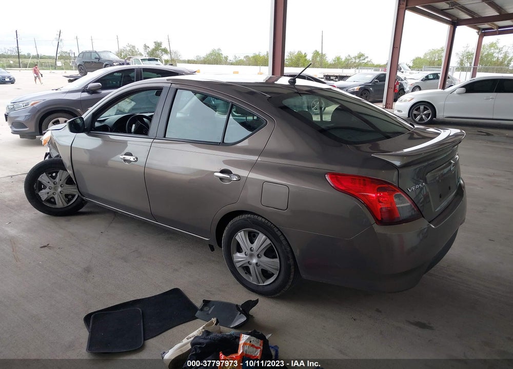 2015 NISSAN VERSA 1.6 SV VIN: 3N1CN7AP5FL868853