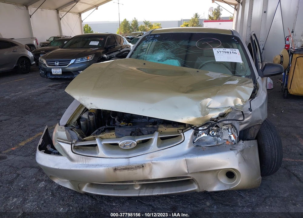 2002 HYUNDAI ACCENT GS VIN: KMHCG35C72U173583
