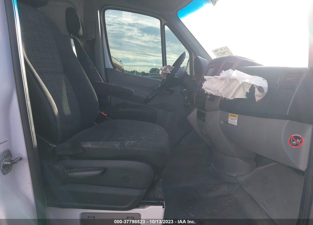 2014 FREIGHTLINER SPRINTER 2500 HIGH ROOF VIN: WDYPE8DC1E5891255