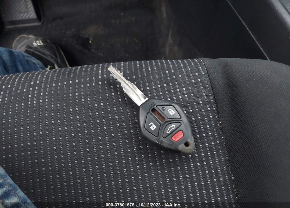 2008 MITSUBISHI LANCER DE/ES VIN: JA3AU26U58U006555