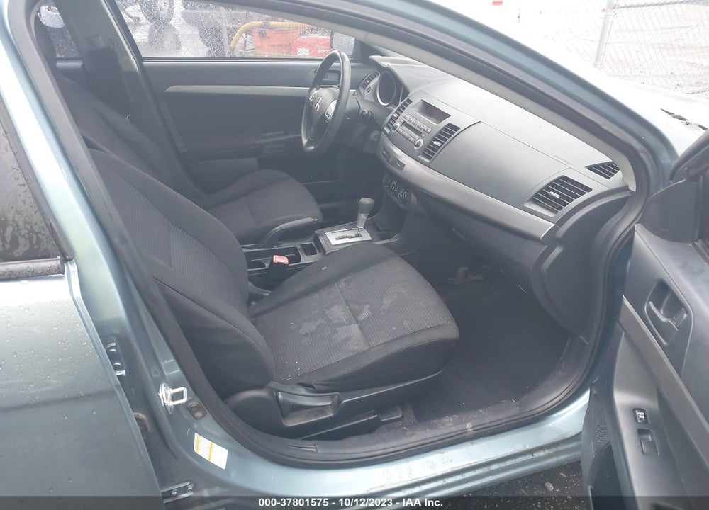 2008 MITSUBISHI LANCER DE/ES VIN: JA3AU26U58U006555