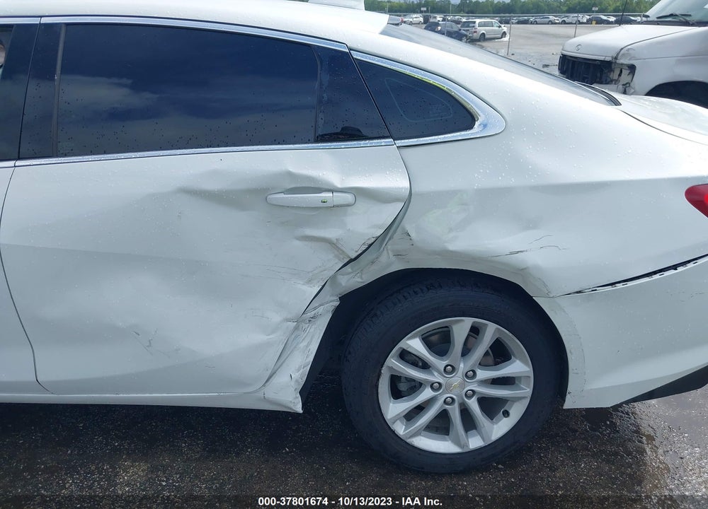 2018 CHEVROLET MALIBU VIN: 1G1ZD5ST2JF158413