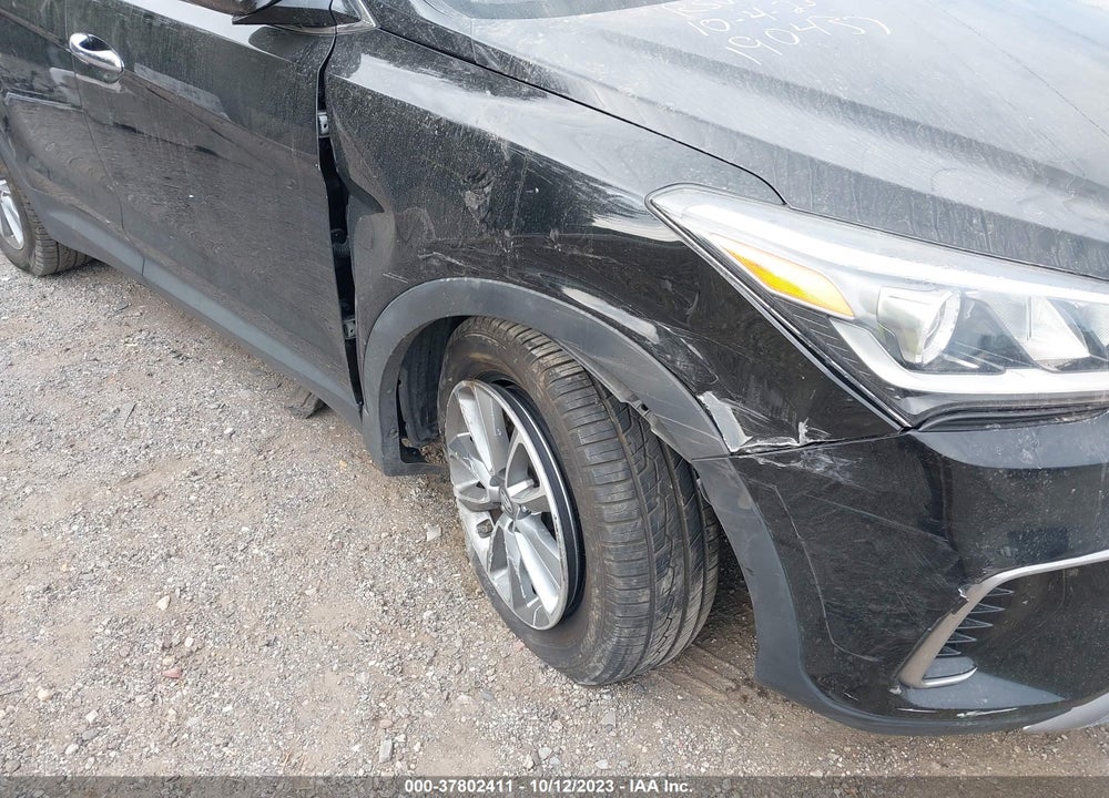 2017 HYUNDAI SANTA FE SE VIN: KM8SMDHF3HU190437