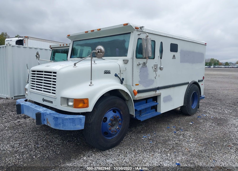 2001 INTERNATIONAL 4000 4700 VIN: 1HTSCAAM41H321195