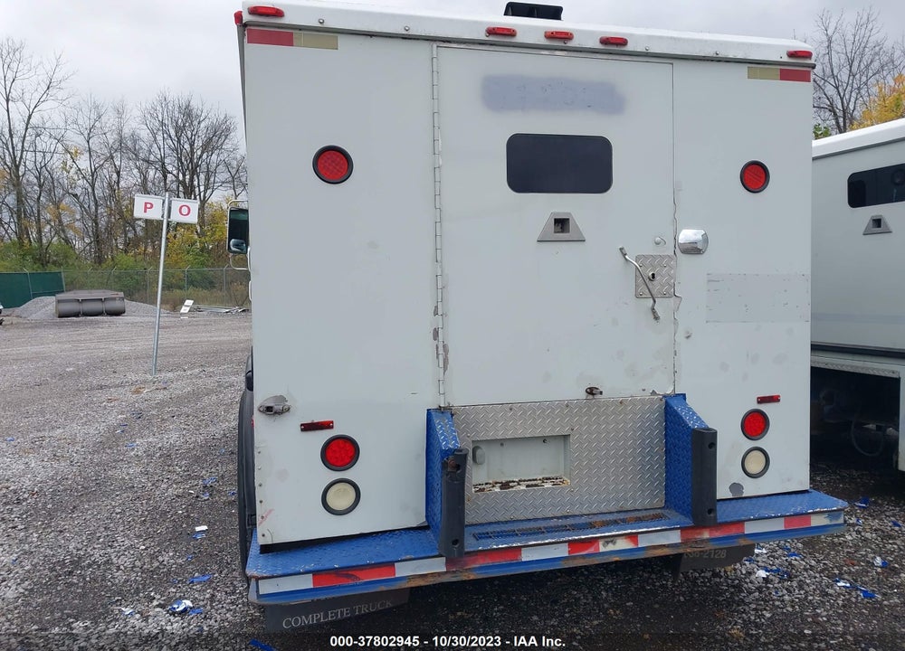 2001 INTERNATIONAL 4000 4700 VIN: 1HTSCAAM41H321195