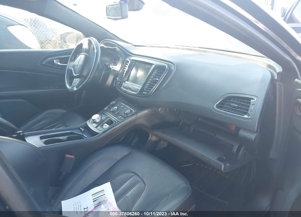 2016 CHRYSLER 200 S VIN: 1C3CCCBG1GN110170