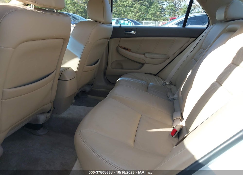 2005 HONDA ACCORD 3.0 EX VIN: 1HGCM66595A055850