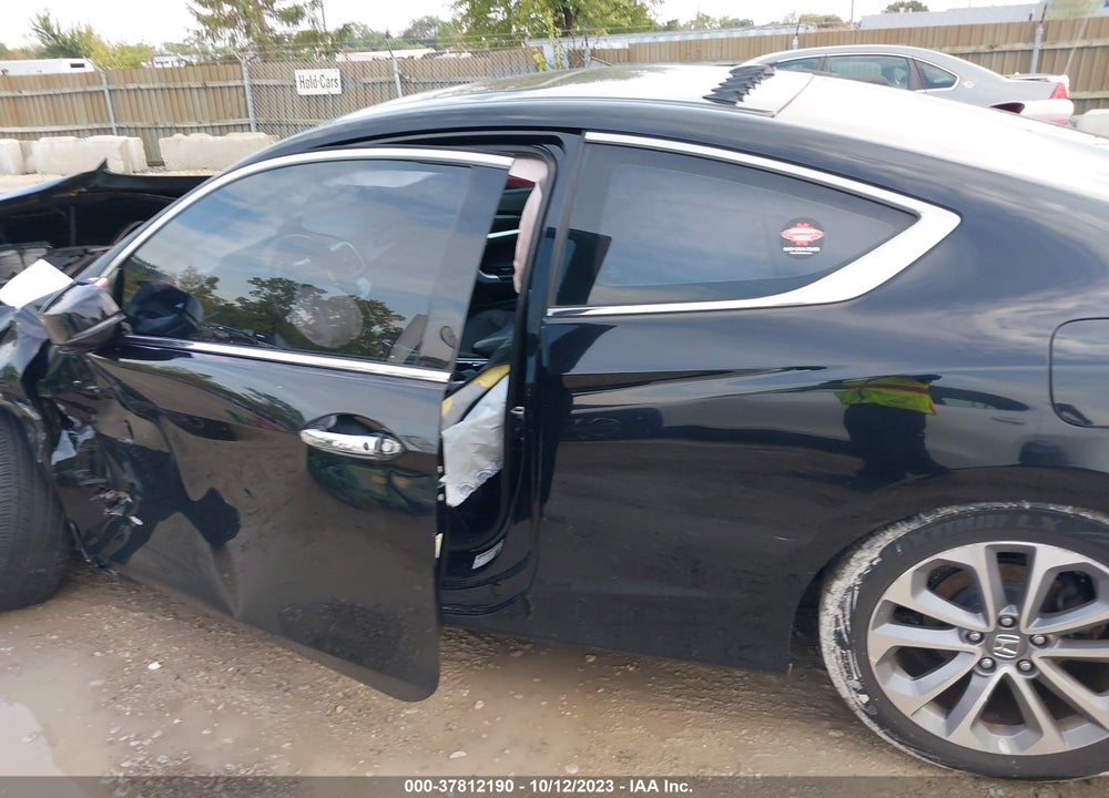 2014 HONDA ACCORD EX-L V-6 VIN: 1HGCT2B82EA006372